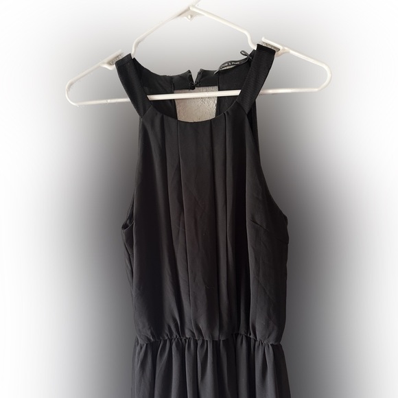 Black evening dress size medium - Picture 2 of 7